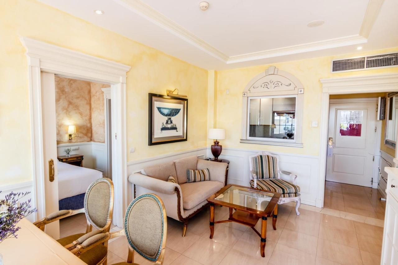 Guadalpin Suites Marbella Exterior photo